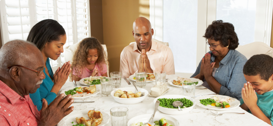 family praying